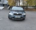 Шкода Октавия 2008 в Днепре (Днепропетровске) на Automoto.ua Серый Шкода Октавия, объемом двигателя 2 л и пробегом 330 тыс. км за 6350 $, фото 1 на Automoto.ua