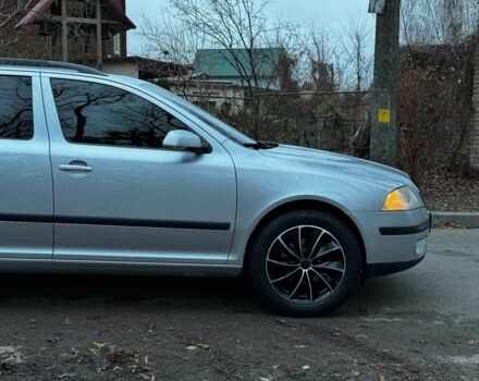 Серый Шкода Октавия, объемом двигателя 2 л и пробегом 338 тыс. км за 6890 $, фото 3 на Automoto.ua