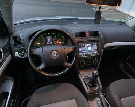 Серый Шкода Октавия, объемом двигателя 1.6 л и пробегом 197 тыс. км за 5999 $, фото 19 на Automoto.ua