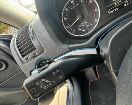 Серый Шкода Октавия, объемом двигателя 1.6 л и пробегом 249 тыс. км за 5999 $, фото 25 на Automoto.ua