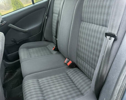 Серый Шкода Октавия, объемом двигателя 1.6 л и пробегом 218 тыс. км за 6000 $, фото 28 на Automoto.ua