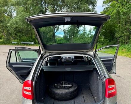 Серый Шкода Октавия, объемом двигателя 1.6 л и пробегом 270 тыс. км за 5900 $, фото 11 на Automoto.ua