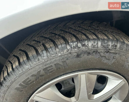 Серый Шкода Октавия, объемом двигателя 1.6 л и пробегом 161 тыс. км за 5650 $, фото 12 на Automoto.ua