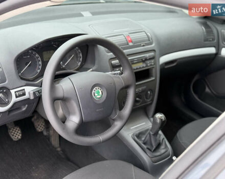 Серый Шкода Октавия, объемом двигателя 1.6 л и пробегом 273 тыс. км за 6250 $, фото 11 на Automoto.ua