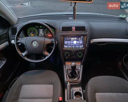 Серый Шкода Октавия, объемом двигателя 1.6 л и пробегом 197 тыс. км за 5999 $, фото 27 на Automoto.ua