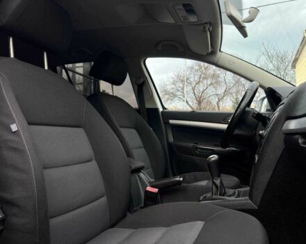 Сірий Шкода Октавія, об'ємом двигуна 2 л та пробігом 260 тис. км за 8200 $, фото 15 на Automoto.ua
