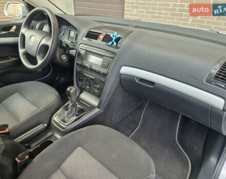 Серый Шкода Октавия, объемом двигателя 1.6 л и пробегом 201 тыс. км за 5700 $, фото 10 на Automoto.ua