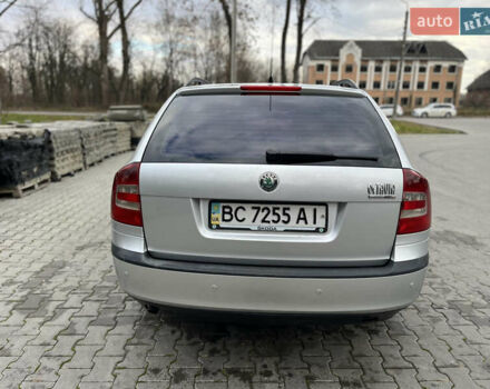 Сірий Шкода Октавія, об'ємом двигуна 1.6 л та пробігом 240 тис. км за 5850 $, фото 6 на Automoto.ua