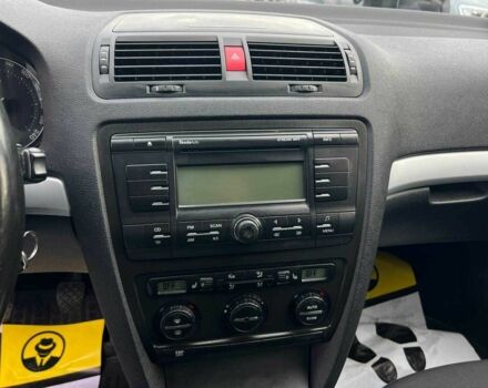 Сірий Шкода Октавія, об'ємом двигуна 2 л та пробігом 260 тис. км за 8200 $, фото 12 на Automoto.ua
