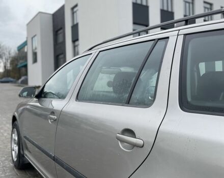 Серый Шкода Октавия, объемом двигателя 2 л и пробегом 340 тыс. км за 3200 $, фото 2 на Automoto.ua