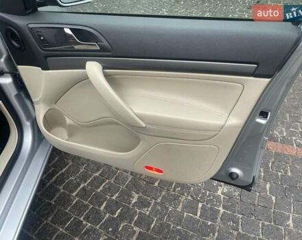 Сірий Шкода Октавія, об'ємом двигуна 1.8 л та пробігом 221 тис. км за 7899 $, фото 10 на Automoto.ua