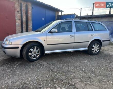 Сірий Шкода Октавія, об'ємом двигуна 1.6 л та пробігом 162 тис. км за 6300 $, фото 1 на Automoto.ua