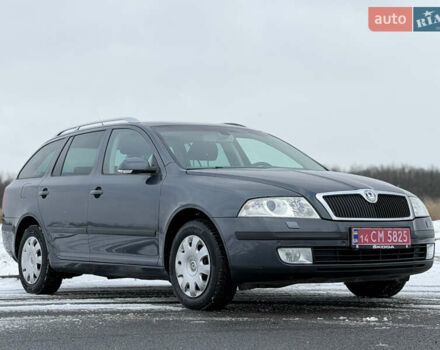 Сірий Шкода Октавія, об'ємом двигуна 1.6 л та пробігом 201 тис. км за 7599 $, фото 4 на Automoto.ua