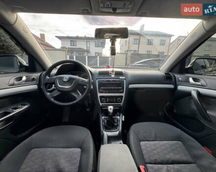 Серый Шкода Октавия, объемом двигателя 1.6 л и пробегом 249 тыс. км за 5999 $, фото 18 на Automoto.ua