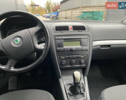 Шкода Октавія 2008 у Києві на Automoto.ua Сірий Шкода Октавія, об'ємом двигуна 1.6 л та пробігом 199 тис. км за 6500 $, фото 29 на Automoto.ua