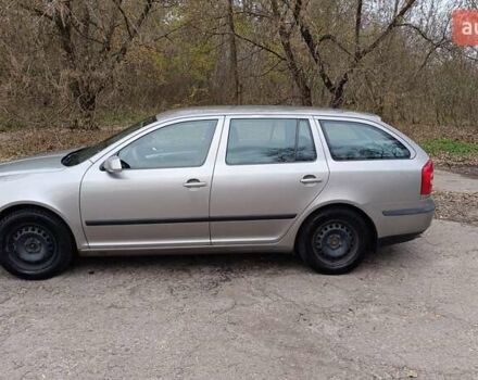 Серый Шкода Октавия, объемом двигателя 1.8 л и пробегом 274 тыс. км за 5850 $, фото 2 на Automoto.ua