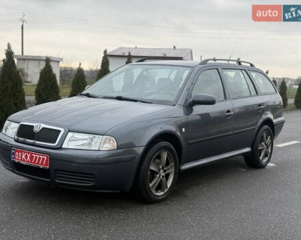 Серый Шкода Октавия, объемом двигателя 1.6 л и пробегом 218 тыс. км за 6000 $, фото 9 на Automoto.ua