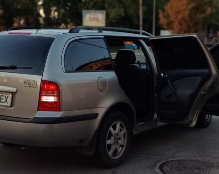 Серый Шкода Октавия, объемом двигателя 1.6 л и пробегом 270 тыс. км за 4500 $, фото 4 на Automoto.ua