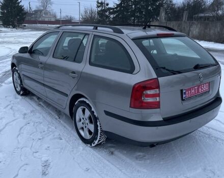 Серый Шкода Октавия, объемом двигателя 1.6 л и пробегом 240 тыс. км за 6700 $, фото 3 на Automoto.ua