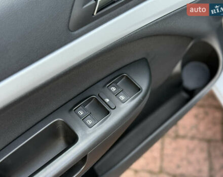 Сірий Шкода Октавія, об'ємом двигуна 1.6 л та пробігом 214 тис. км за 6950 $, фото 38 на Automoto.ua