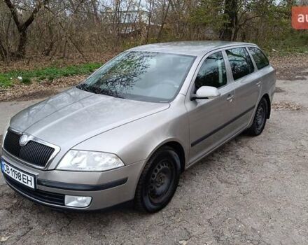 Серый Шкода Октавия, объемом двигателя 1.8 л и пробегом 274 тыс. км за 5850 $, фото 1 на Automoto.ua