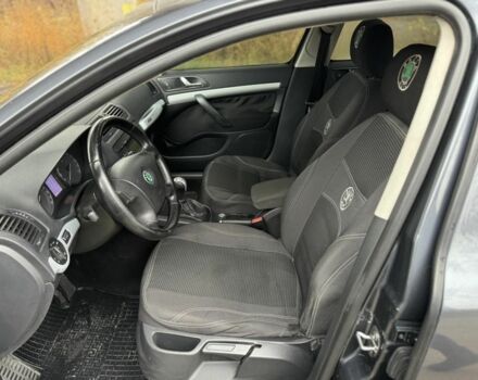 Серый Шкода Октавия, объемом двигателя 2 л и пробегом 300 тыс. км за 6000 $, фото 4 на Automoto.ua