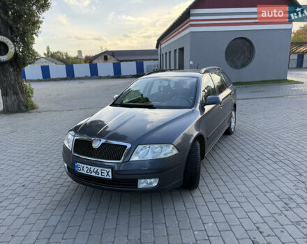 Сірий Шкода Октавія, об'ємом двигуна 1.6 л та пробігом 237 тис. км за 5600 $, фото 1 на Automoto.ua