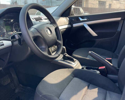 Сірий Шкода Октавія, об'ємом двигуна 1.6 л та пробігом 290 тис. км за 4900 $, фото 8 на Automoto.ua