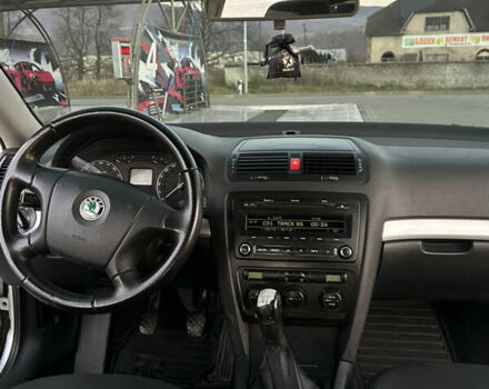 Серый Шкода Октавия, объемом двигателя 1.9 л и пробегом 418 тыс. км за 4500 $, фото 7 на Automoto.ua