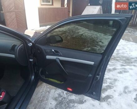 Серый Шкода Октавия, объемом двигателя 2 л и пробегом 397 тыс. км за 7000 $, фото 6 на Automoto.ua