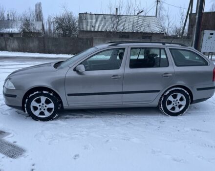 Серый Шкода Октавия, объемом двигателя 1.6 л и пробегом 240 тыс. км за 6700 $, фото 2 на Automoto.ua