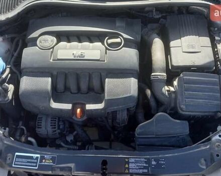 Сірий Шкода Октавія, об'ємом двигуна 1.6 л та пробігом 347 тис. км за 5100 $, фото 5 на Automoto.ua