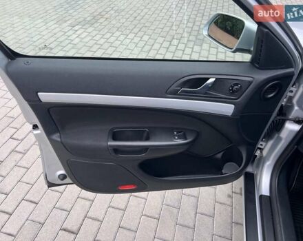 Сірий Шкода Октавія, об'ємом двигуна 2 л та пробігом 224 тис. км за 7900 $, фото 28 на Automoto.ua