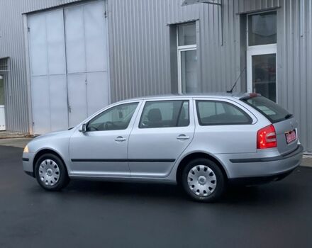 Серый Шкода Октавия, объемом двигателя 1.6 л и пробегом 197 тыс. км за 5999 $, фото 2 на Automoto.ua