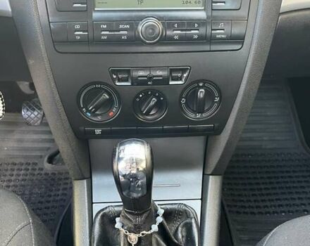 Сірий Шкода Октавія, об'ємом двигуна 1.6 л та пробігом 211 тис. км за 5800 $, фото 14 на Automoto.ua