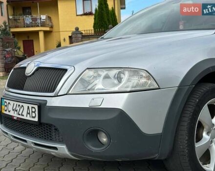 Сірий Шкода Октавія, об'ємом двигуна 2 л та пробігом 441 тис. км за 7499 $, фото 6 на Automoto.ua