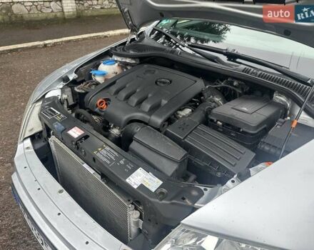 Сірий Шкода Октавія, об'ємом двигуна 2 л та пробігом 192 тис. км за 7199 $, фото 46 на Automoto.ua