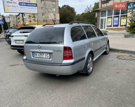 Серый Шкода Октавия, объемом двигателя 1.6 л и пробегом 310 тыс. км за 3600 $, фото 2 на Automoto.ua