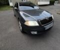 Шкода Октавия 2008 в Мукачеве на Automoto.ua Серый Шкода Октавия, объемом двигателя 2 л и пробегом 310 тыс. км за 6799 $, фото 1 на Automoto.ua