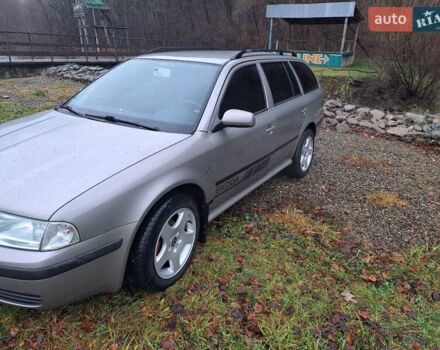 Серый Шкода Октавия, объемом двигателя 1.6 л и пробегом 199 тыс. км за 5000 $, фото 1 на Automoto.ua