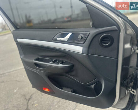 Серый Шкода Октавия, объемом двигателя 1.9 л и пробегом 287 тыс. км за 9000 $, фото 14 на Automoto.ua