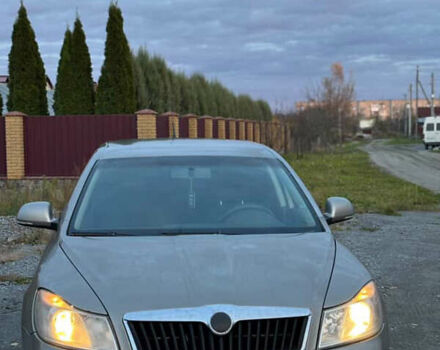 Шкода Октавія 2009 у Києві на Automoto.ua Сірий Шкода Октавія, об'ємом двигуна 1.9 л та пробігом 400 тис. км за 3150 $, фото 1 на Automoto.ua
