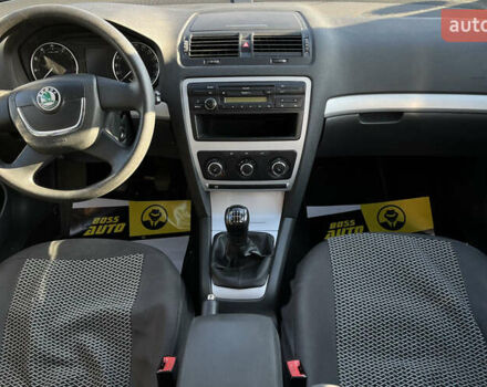 Серый Шкода Октавия, объемом двигателя 1.39 л и пробегом 188 тыс. км за 6600 $, фото 15 на Automoto.ua