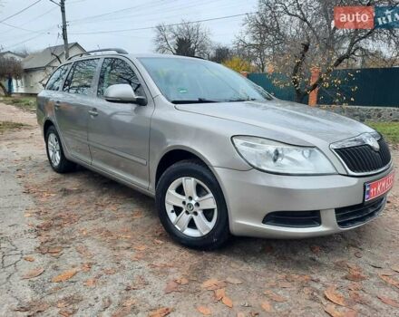 Серый Шкода Октавия, объемом двигателя 1.6 л и пробегом 250 тыс. км за 7550 $, фото 5 на Automoto.ua