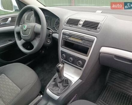 Серый Шкода Октавия, объемом двигателя 1.6 л и пробегом 241 тыс. км за 7450 $, фото 23 на Automoto.ua