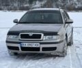 Серый Шкода Октавия, объемом двигателя 1.6 л и пробегом 268 тыс. км за 6500 $, фото 1 на Automoto.ua
