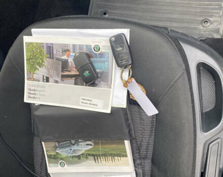 Серый Шкода Октавия, объемом двигателя 1.4 л и пробегом 245 тыс. км за 6800 $, фото 19 на Automoto.ua