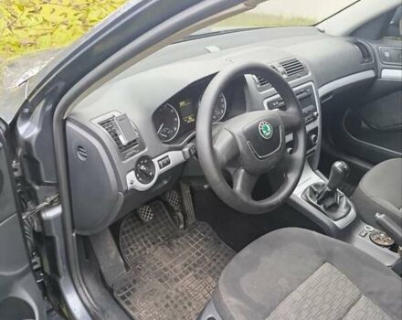 Сірий Шкода Октавія, об'ємом двигуна 1.8 л та пробігом 223 тис. км за 7500 $, фото 3 на Automoto.ua