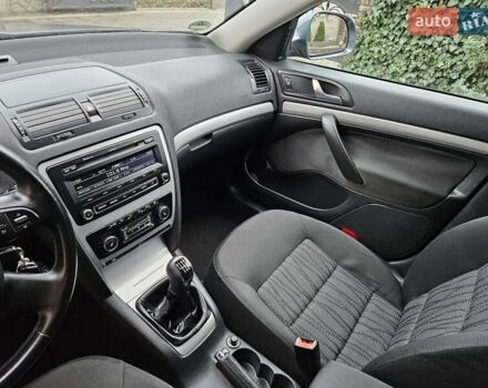 Серый Шкода Октавия, объемом двигателя 1.8 л и пробегом 178 тыс. км за 7300 $, фото 20 на Automoto.ua