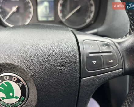 Сірий Шкода Октавія, об'ємом двигуна 1.6 л та пробігом 242 тис. км за 6600 $, фото 39 на Automoto.ua